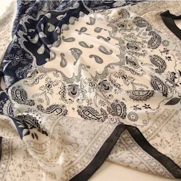 NWT SILK SCARF LUXURY STYLE STOLES WOMEN HEADBAND - Picture 4 of 8